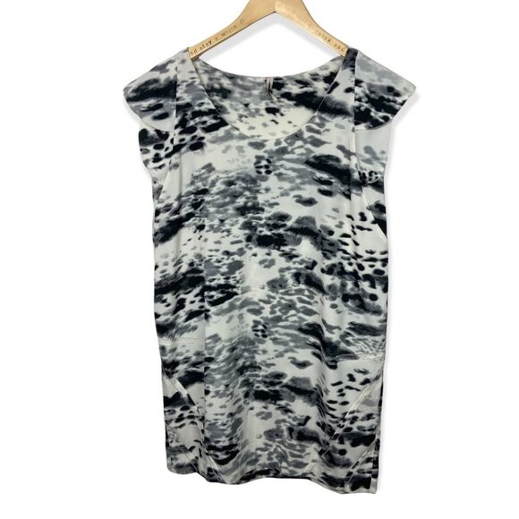 IRO Tie Dye Ikat Mini Dress Ruffle Sleeve Size Small IRO SIze 1 Light Grey White - Picture 2 of 7